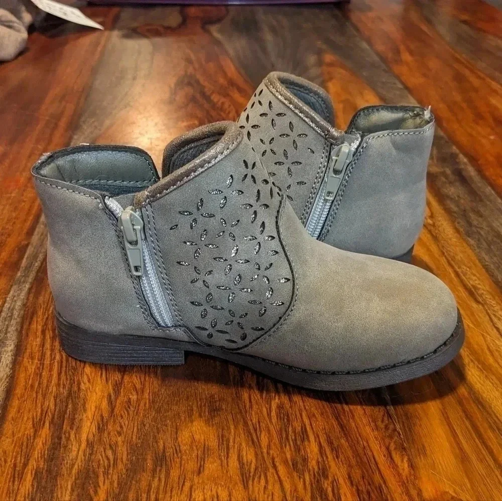 OSHKOSH B'GOSH Little Girls Estell Zipper Closure Ankle Boots